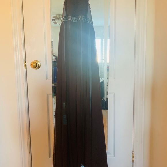 Dress - Picture 3 of 7